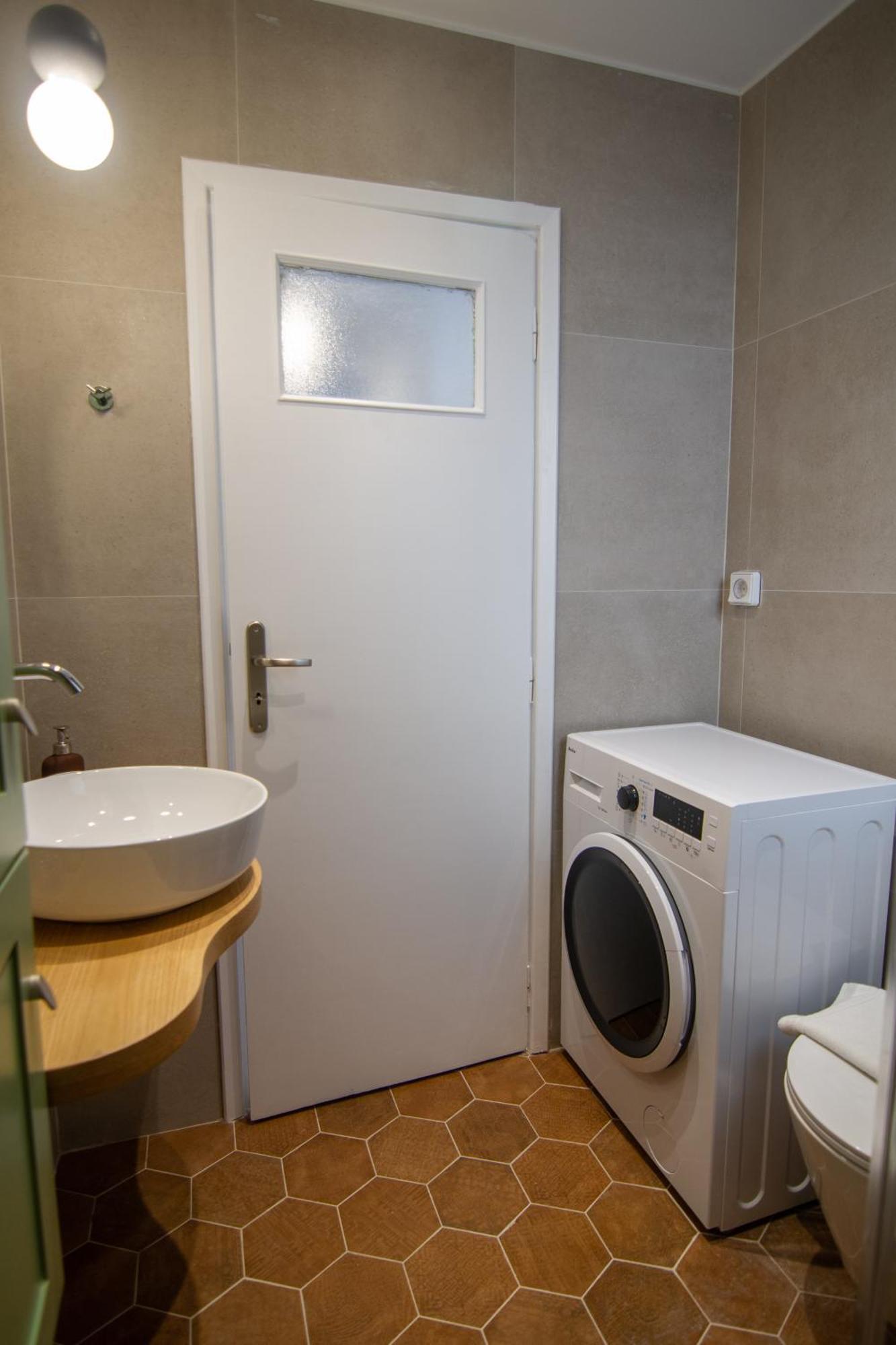 Ferienwohnung Stunning Acropolis View - 500M Metro - At Historical Center Athen Exterior foto